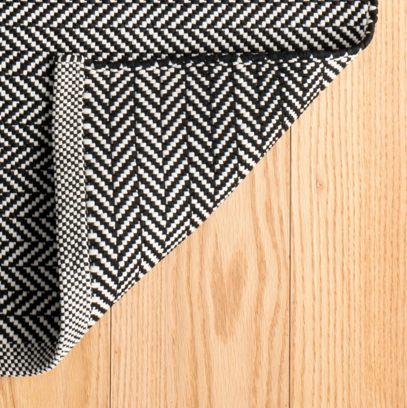 AS - Herringbone Black / Ivory - Indoor / Outdoor Rug