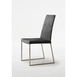 Curvo Dining Chair